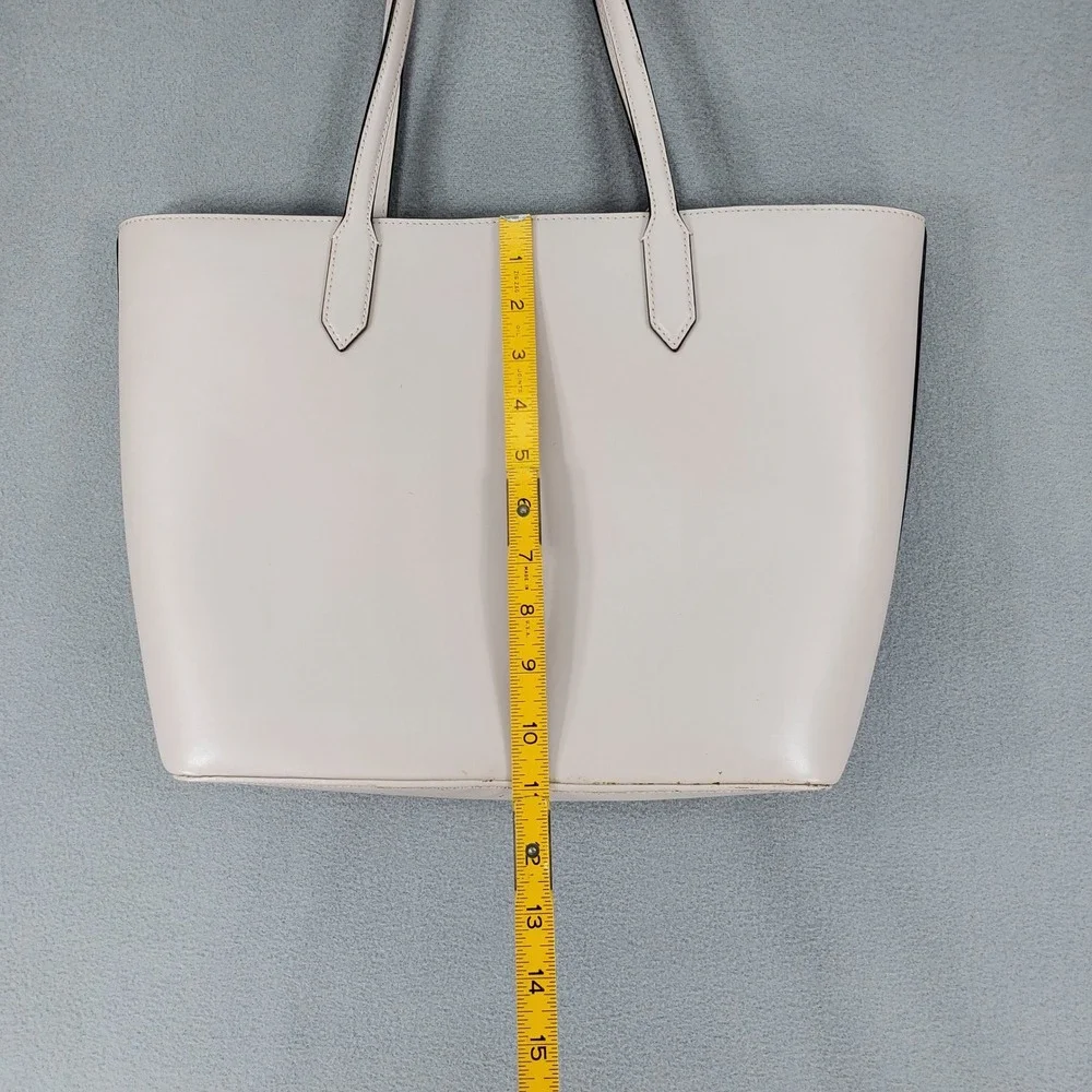 kate spade item shows